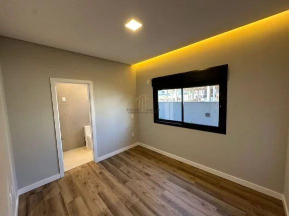 Imagem Casa térrea com 3 suítes no Condomínio Reserva da Pedra