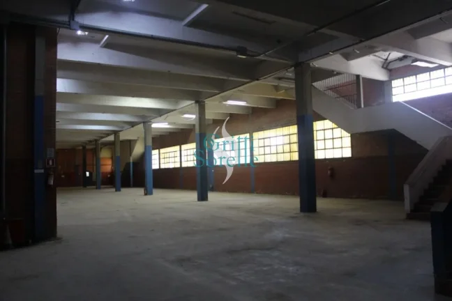 Imagem Galpão/Prédio Comercial para alugar em Osasco - São Paulo/SP.