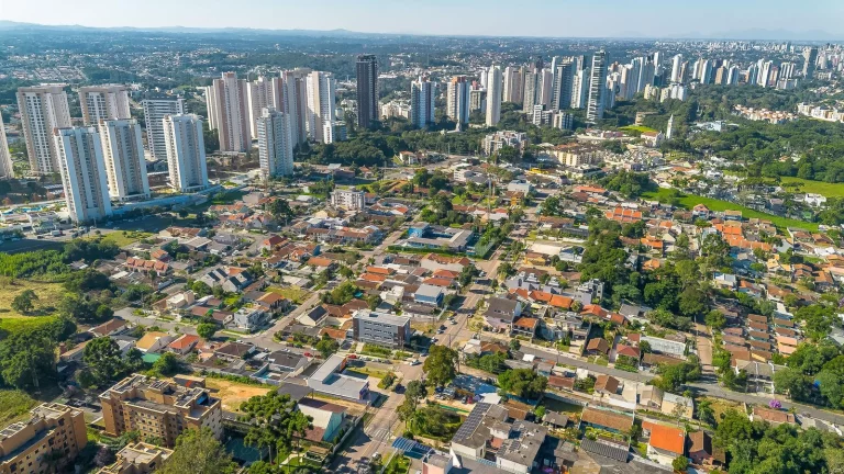 Imagem Terreno com 1.607m² ZR3 no Campo Comprido