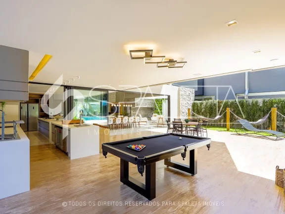 Imagem Residência incrível com arquitetura moderna à venda em Riviera de São Lourenço