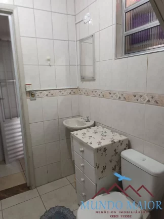 Imagem Mora 1, Aluga Outra! Sobrado Ideal para Duas Famílias ou Renda Extra !!!