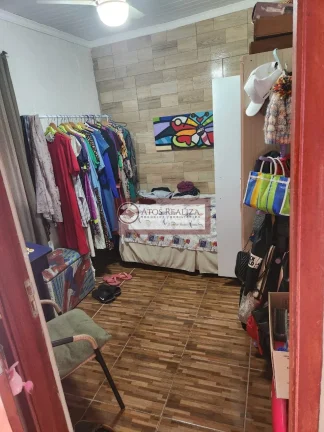 Imagem Assobradado de 2 dormitórios em Jardim Azano I - São Paulo por R$ 200.000 para venda e locação