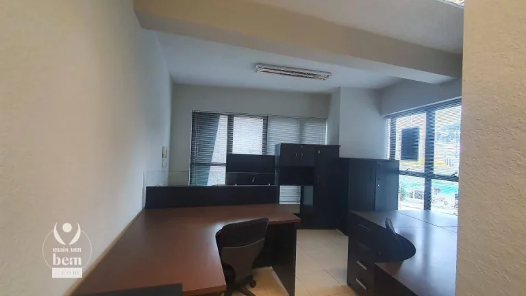 Imagem Ampla sala comercial á venda por R$ 850.000 - Bigorrilho - Curitiba/PR