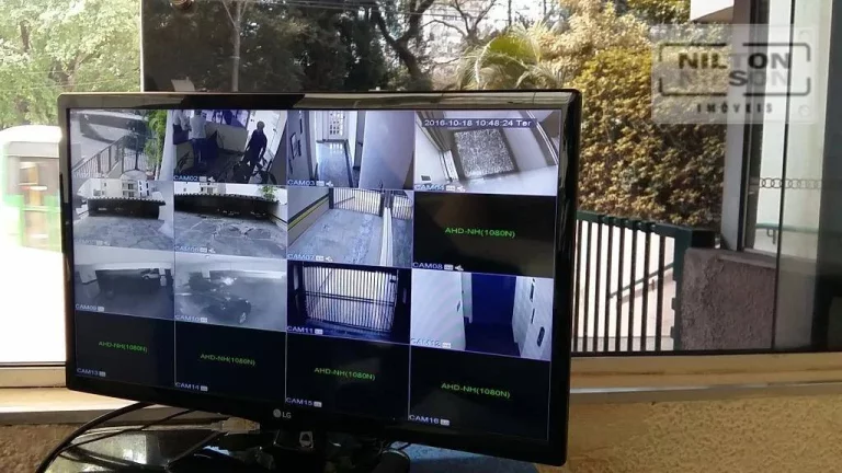 Imagem Apartamento com 2 dormitórios à venda, 170 m² por R$ 1.200.000,00 - Cambuí - Campinas/SP