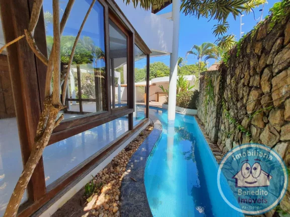 Imagem Vendo casa excepcional com design exclusivo em Porto Seguro