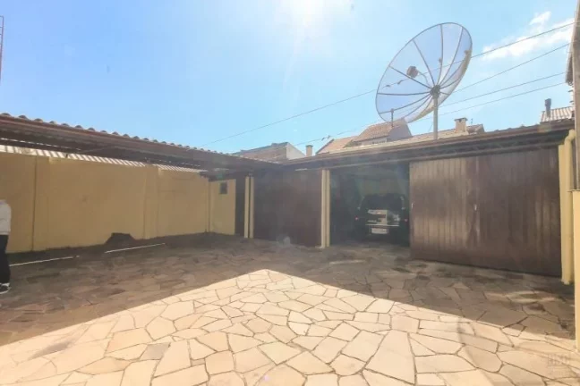 Imagem Casa à venda no bairro Nonoai - Porto Alegre/RS