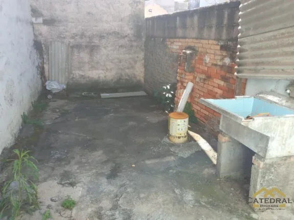 Imagem CASA COM 1 DORMITÓRIO À VENDA, 185 M² POR R$ 490.000,00 - VILA ARENS - JUNDIAÍ/SP