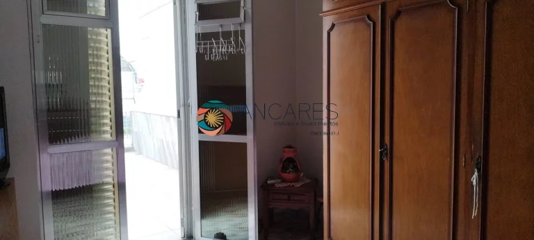 Imagem Casa com 177m², 4 quartos e 2 vagas - Excelente para todo tipo de comércio