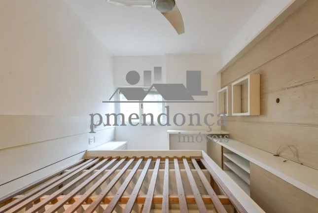 Imagem Apartamento reformado a venda em Pinheiros com 2 quartos( 1 suí­te )e 1 vaga, 123m²