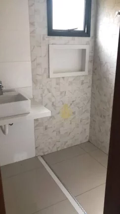 Imagem Casa térrea com 3 suítes e piscina no condomínio Vila RomanaVila Romana
