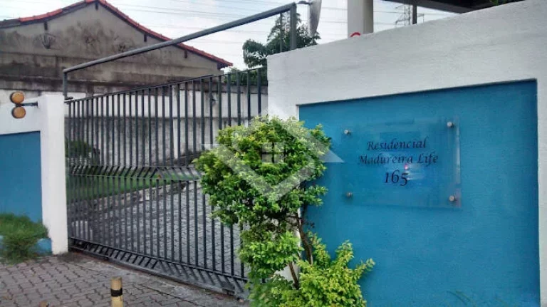 Imagem Apartamento- Varanda- 2 quartos- 51m²- Cascadura