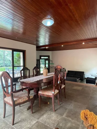 Imagem Casa com 4 Quartos à Venda, 650 m² em Parque Silvino Pereira - Cotia