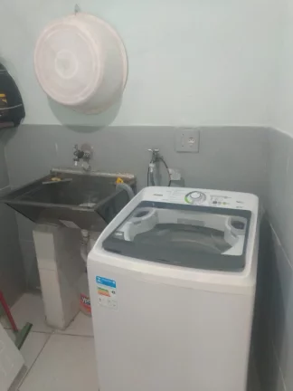 Imagem VENDO LINDA CASA NO BAIRRO CAMPO GRANDE!