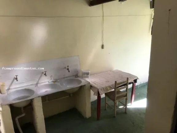 Imagem Casa para Venda em Limeira, Jardim Nova Suíça, 4 dormitórios, 2 banheiros, 4 vagas