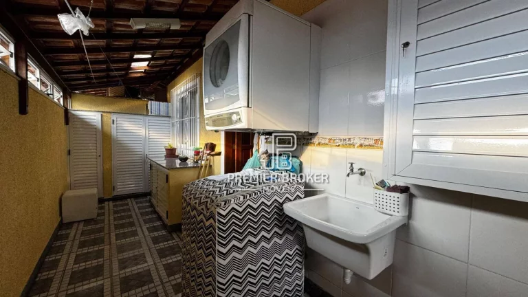 Imagem Casa à venda, 190 m² por R$ 890.000,00 - Araras - Teresópolis/RJ