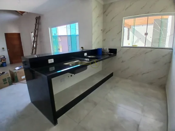 Imagem Nova Peruíbe: 2 quartos, suíte, área gourmet e piscina – em acabamento