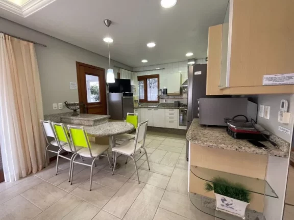 Imagem Casa com 6 dormitórios para alugar, 320 m² por R$ 6.500,00/dia - Jurerê - Florianópolis/SC