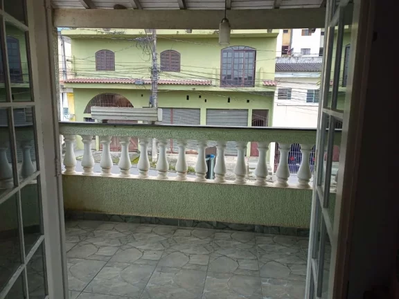 Imagem Sobrado com 3 dormitórios à venda, 220 m² por R$ 700.000,00 - Cidade Edson - Suzano/SP