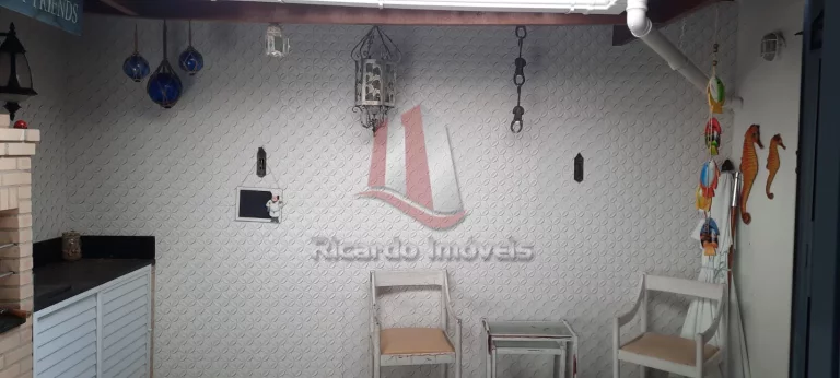 Imagem Excelente Casa Duplex Ampla c/ 4 Quartos 125m²