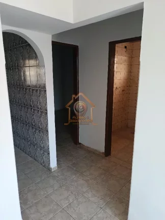 Imagem VENDO CASA COM EDICULA NO JD MARIA LUCIA