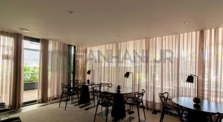Imagem Apartamento de luxo para locação no Itaim Bibi, São Paulo-SP: 2 quartos, 2 suítes, 3 salas, 3 banheiros, 3 vagas, 100m².