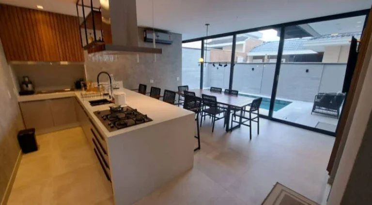 Imagem Casa Sobrado, 4 dormitórios ( 4 suítes), Piscina, Altos da Serra, Urbanova.