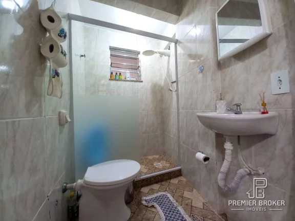 Imagem Casa à venda, 221 m² por R$ 800.000,00 - Bom Retiro - Teresópolis/RJ