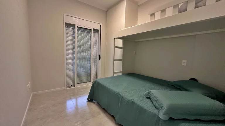 Imagem Apartamento com 3 dormitórios à venda, 87 m por R$ 3.300.000,00 - Riviera