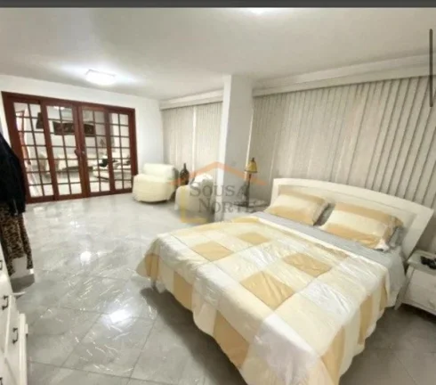 Imagem Excelente casa comercial, com terreno de 320m² e 650m² de área construída, design para abrigar d...