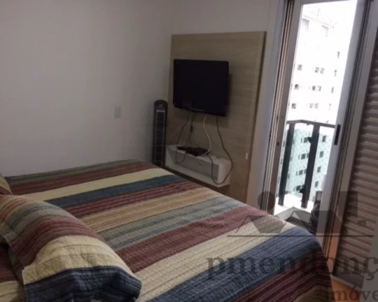 Imagem Apartamento reformado em Perdizes, andar alto com 4 quartos ( 1 suíte ) e 2 vagas, 132m².