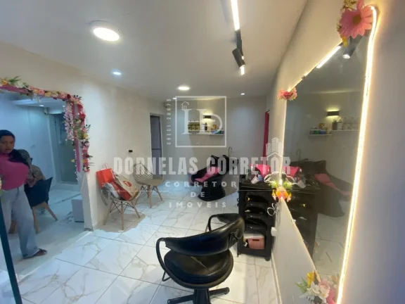 Imagem Invista e More: Casa com 2 Quartos + 2 Pontos Comerciais no Pina!