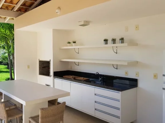 Imagem CONDOMINIO QUINTAS DE SAÚIPE - CASA TOTALMENTE MOBILIADA, DECORADA, MODELO DO RENOMADO ARQUITETO DAVI BASTOS: 330m2 DE ÁREA, 3 SUITES SALA AMPLIADA