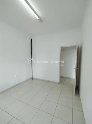 Imagem Salas comerciais à venda ou para locação em localização privilegiada, na Avenida Francisco Glic...
