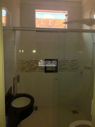 Imagem Casa à venda no bairro Vila Elza, em Aramina: 3 dormitórios, suíte, churrasqueira e garagem
