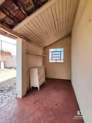 Imagem Casa para Venda em Limeira, Vila da Glória, 3 dormitórios, 1 banheiro, 1 vaga