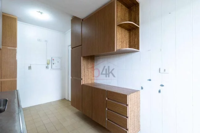 Imagem Apartamento amplo com 3 dormitórios, 107 m² à venda no Campo Belo