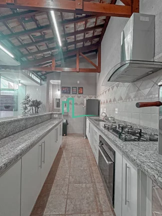 Imagem Linda residencia á venda no Bairro São josé!