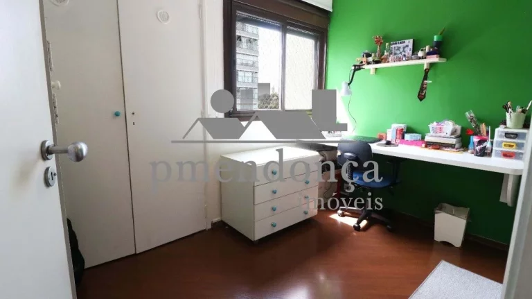 Imagem Excelente apartamento com 80m², reformado, na Vila Madalena.