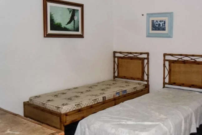 Imagem Enseada - Apartamento à 100 metros da praia - Região do Fórum.
