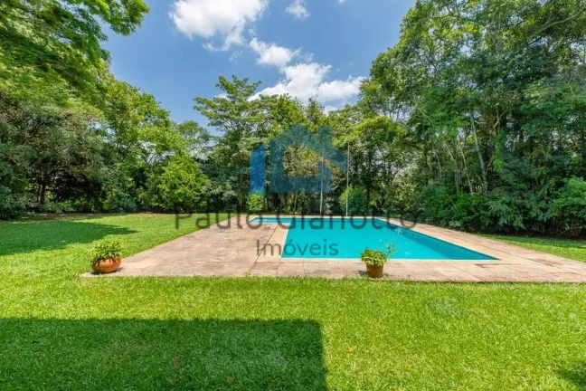 Imagem Mansão Espetacular em Condomínio na Granja Viana