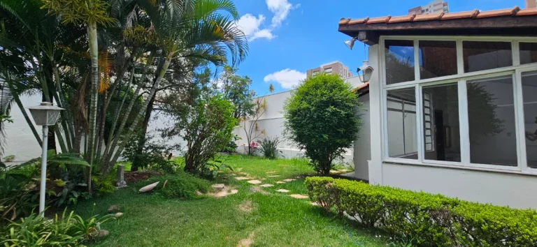 Imagem Casa tipo para venda em Centro com 1 quarto, 181m2