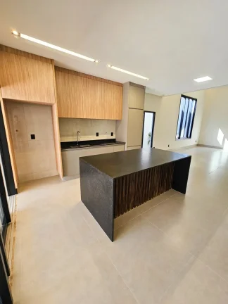 Imagem Casa 3 Suites Sozinha No Lote No 3 Marias