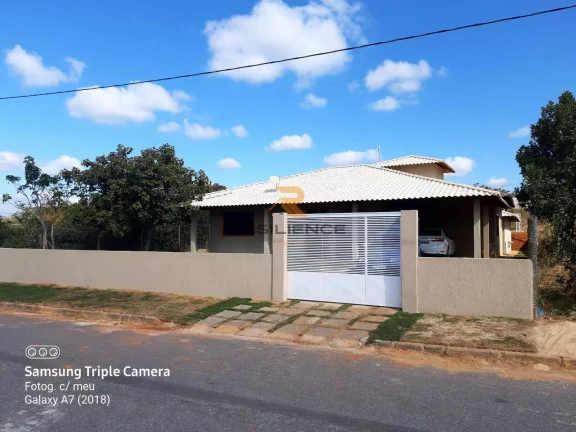 Lindo Sítio em condomínio fechado na Serra do Cipó !!!