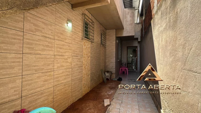 Imagem Casa bairro Parque Caravelas - Santana do Paraíso - CÓD 1560