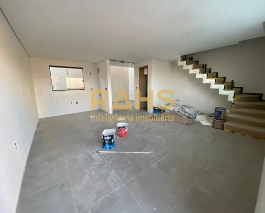 Imagem Ótimo sobrado geminado de ponta, ao lado do geminado de esquina em fase final de acabamentos, local...