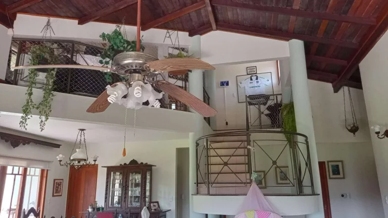 Imagem Chácara com 4 Dormitórios à Venda, possui Piscina, Área de 78.000 m² - Ratones - Florianópolis/SC