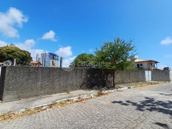 Imagem Terreno em Ponta Negra.