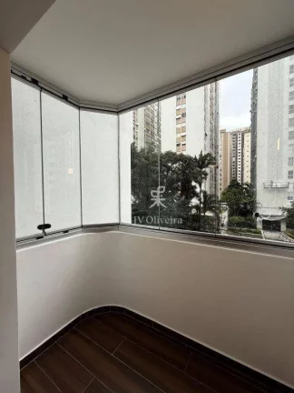 Imagem Apartamento com 2 dormitórios para alugar, 60 m² por R$ 5.898/mês - Itaim Bibi - São Paulo/SP