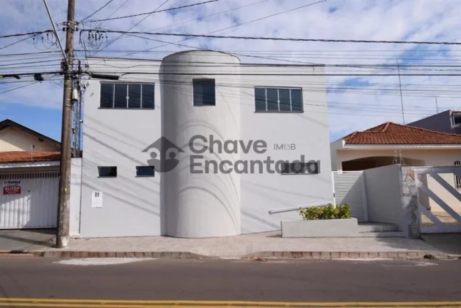 Imagem Salao Comercial com 8 salas em localizacao privilegiada
