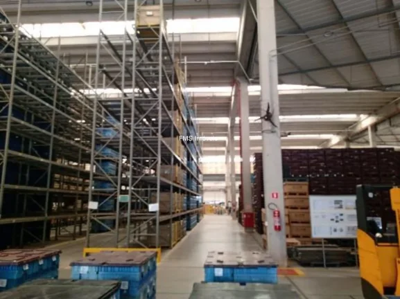 Imagem Galpão com 3.760m2 em Barueri/SP